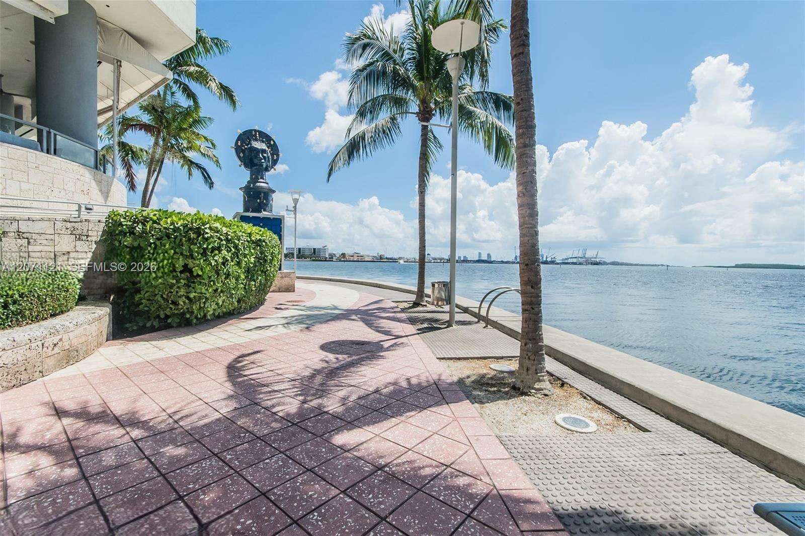 One Miami East at 335 Biscayne Blvd, Miami, FL 33131 - For Rent photo 64