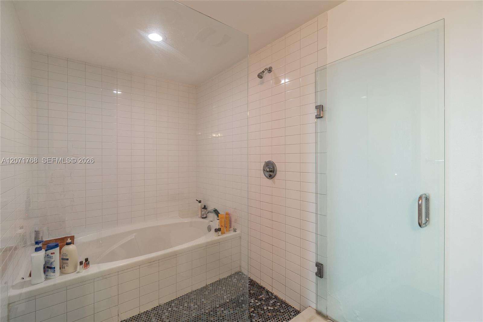 Marina Blue at 888 Biscayne Blvd, Miami, FL 33132 - For Rent photo 18