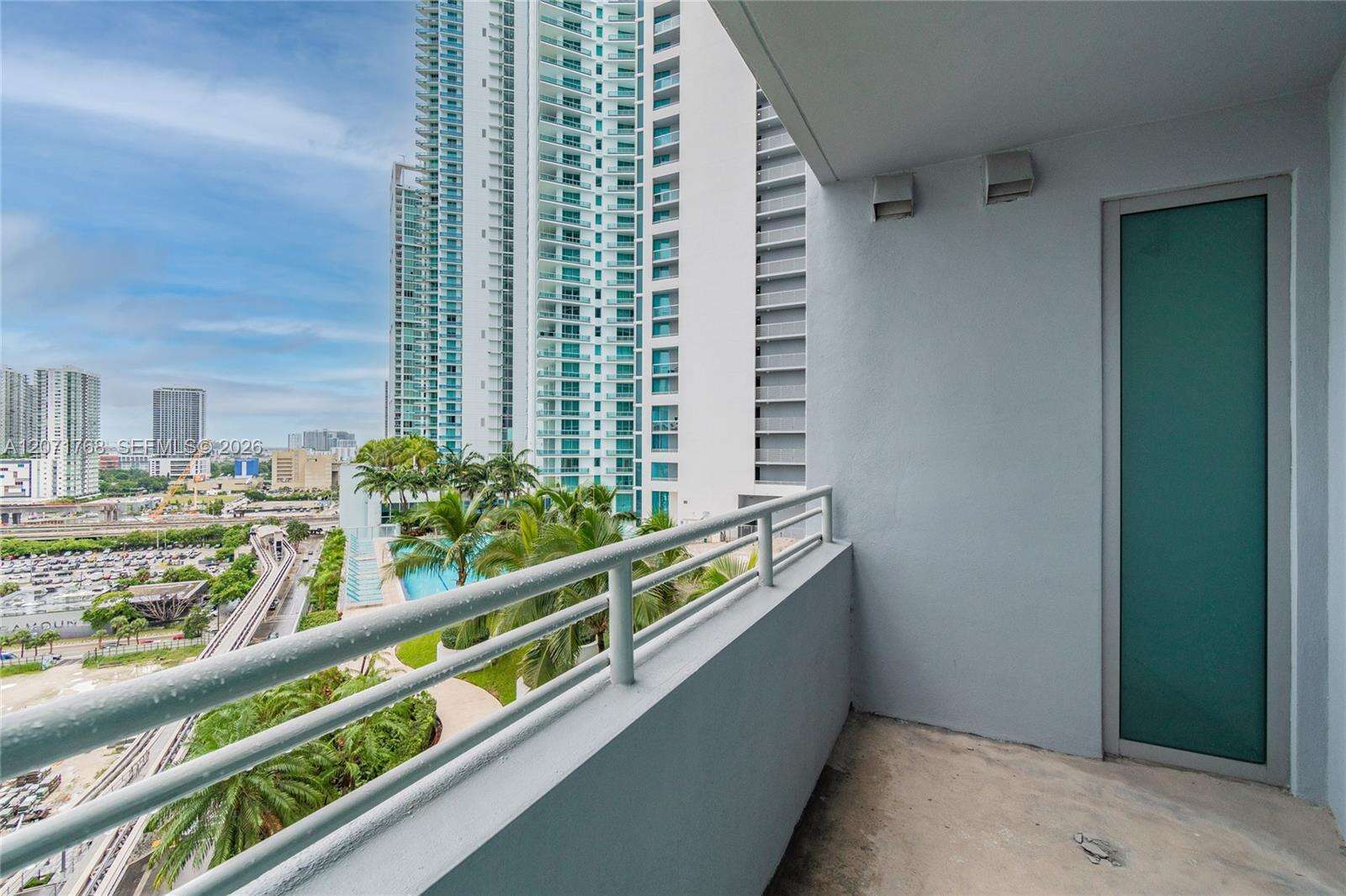 Marina Blue at 888 Biscayne Blvd, Miami, FL 33132 - For Rent photo 25