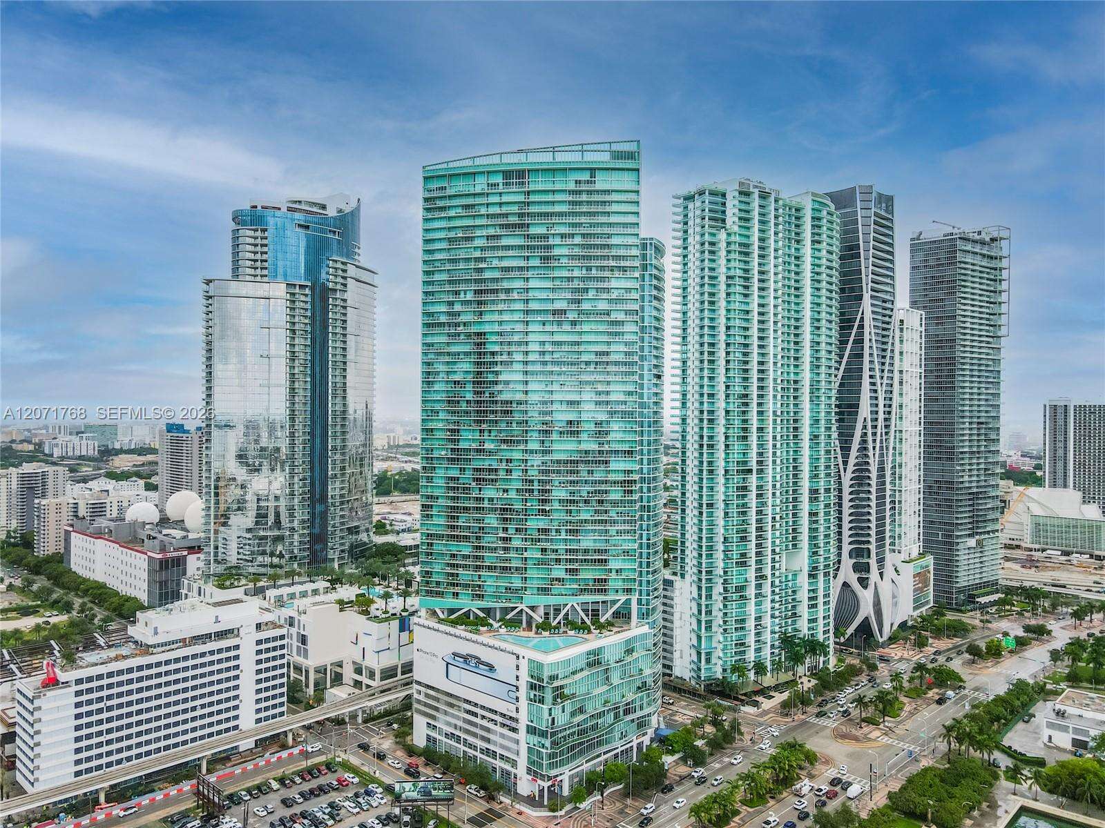 Marina Blue at 888 Biscayne Blvd, Miami, FL 33132 - For Rent photo 50