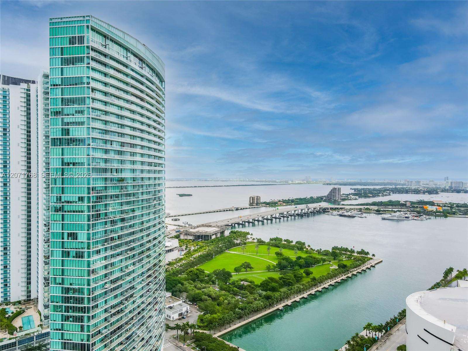 Marina Blue at 888 Biscayne Blvd, Miami, FL 33132 - For Rent photo 51
