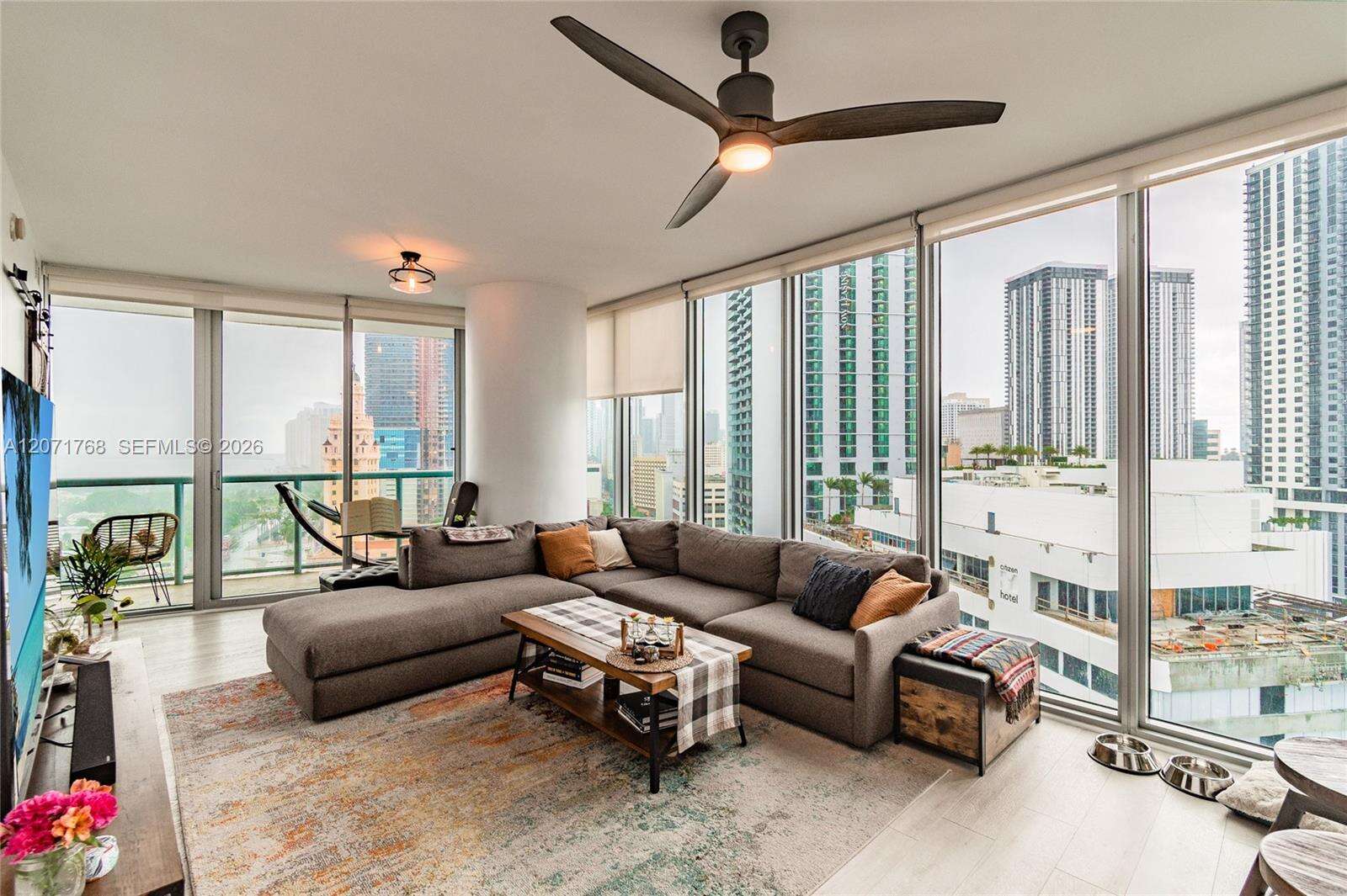 Marina Blue at 888 Biscayne Blvd, Miami, FL 33132 - For Rent photo 8