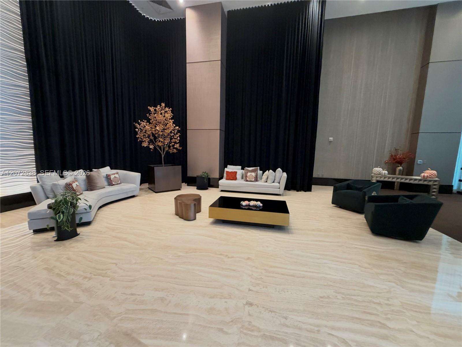 The Plaza On Brickell East at 950 Brickell Bay Dr, Miami, FL 33131 - For Rent photo 14