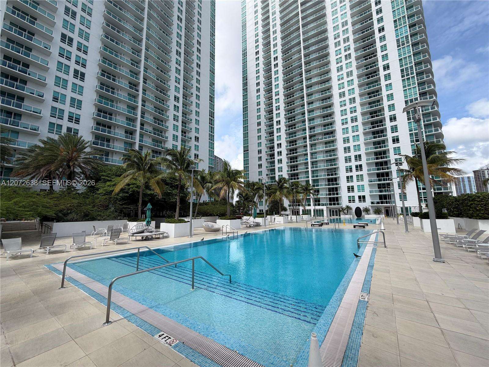 The Plaza On Brickell East at 950 Brickell Bay Dr, Miami, FL 33131 - For Rent photo 20
