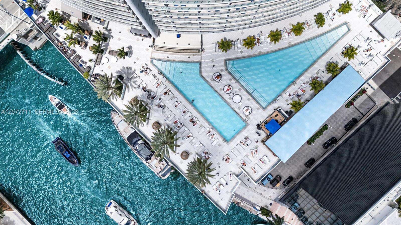 Epic Residences at 200 Biscayne Blvd Way, Miami, FL 33131 - For Rent photo 4