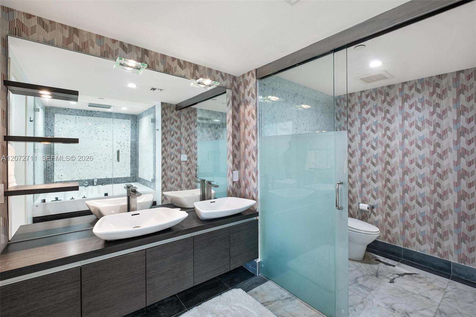 Epic Residences at 200 Biscayne Blvd Way, Miami, FL 33131 - For Rent photo 31
