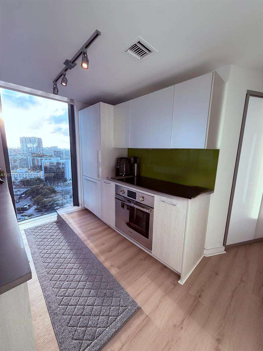 Paraiso Bayviews at 501 31 St, Miami, FL 33137 - For Rent photo 15