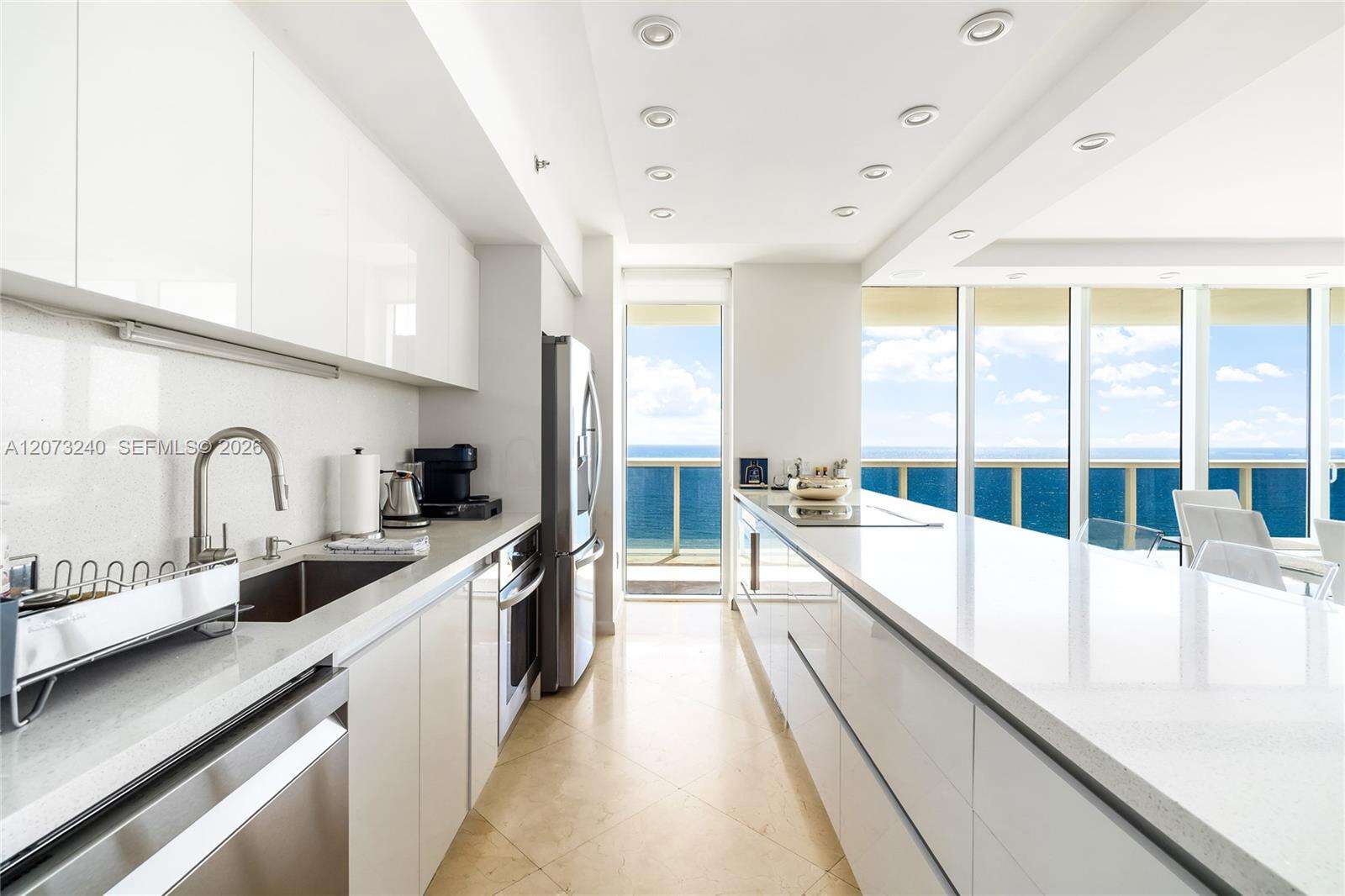 The Beach Club Two at 1830 Ocean Dr, Hallandale Beach, FL 33009 - For Rent photo 7