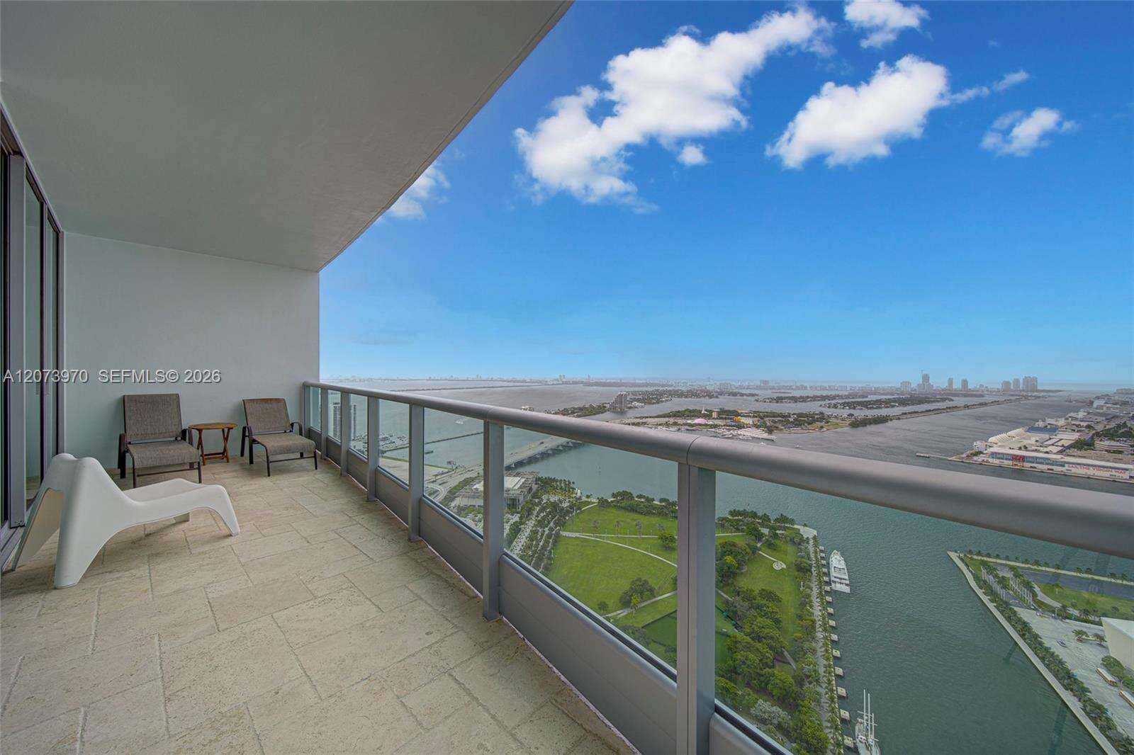 900 Biscayne at 900 Biscayne Blvd, Miami, FL 33132 - For Rent photo 3