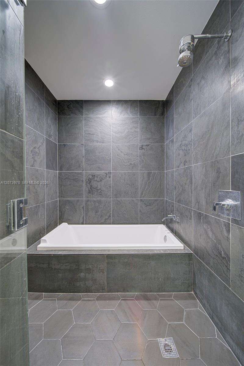 900 Biscayne at 900 Biscayne Blvd, Miami, FL 33132 - For Rent photo 23