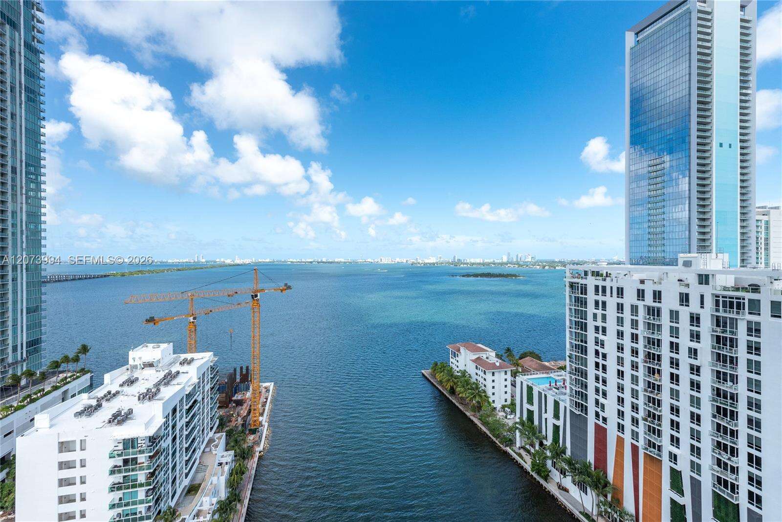 Icon Bay at 460 28 St, Miami, FL 33137 - For Rent photo 2