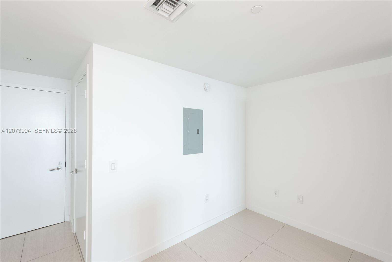 Icon Bay at 460 28 St, Miami, FL 33137 - For Rent photo 14