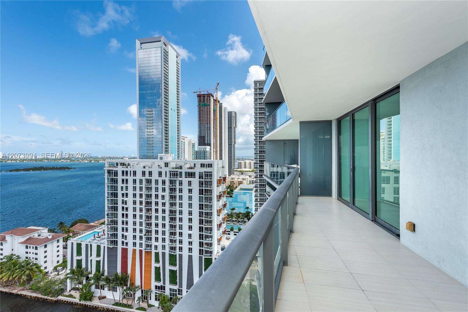 Icon Bay at 460 28 St, Miami, FL 33137 - For Rent photo 3