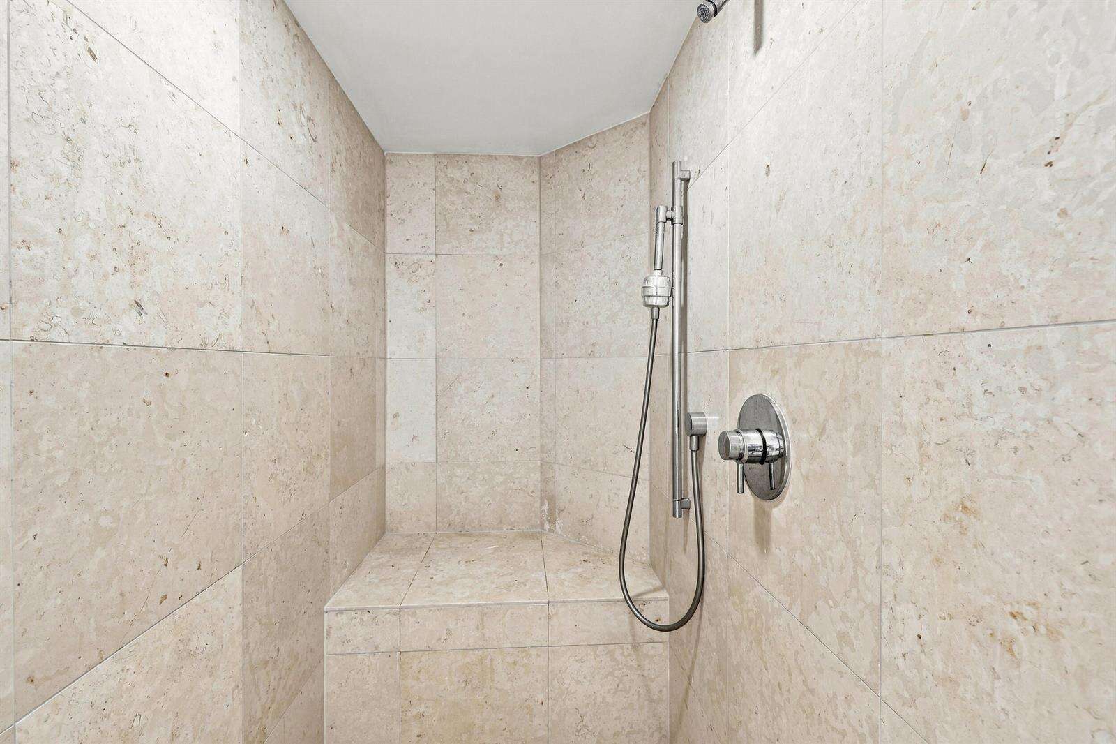 Icon Brickell 1 at 465 Brickell, Miami, FL 33131 - For Rent photo 19