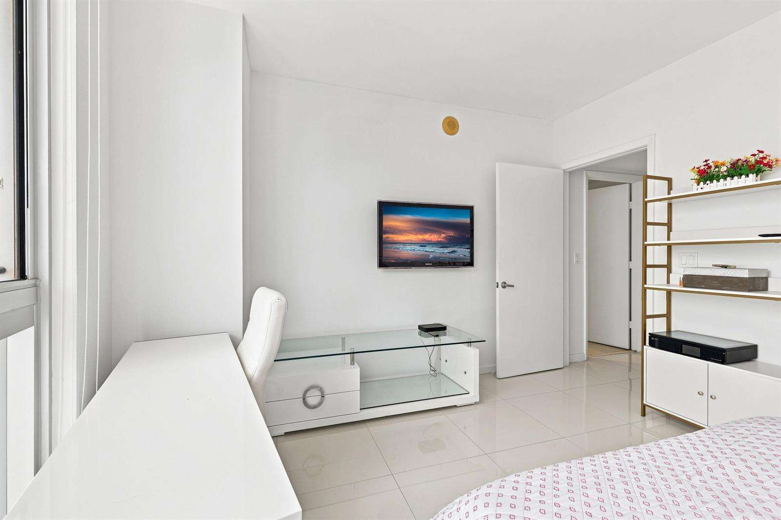 Icon Brickell 1 at 465 Brickell, Miami, FL 33131 - For Rent photo 23