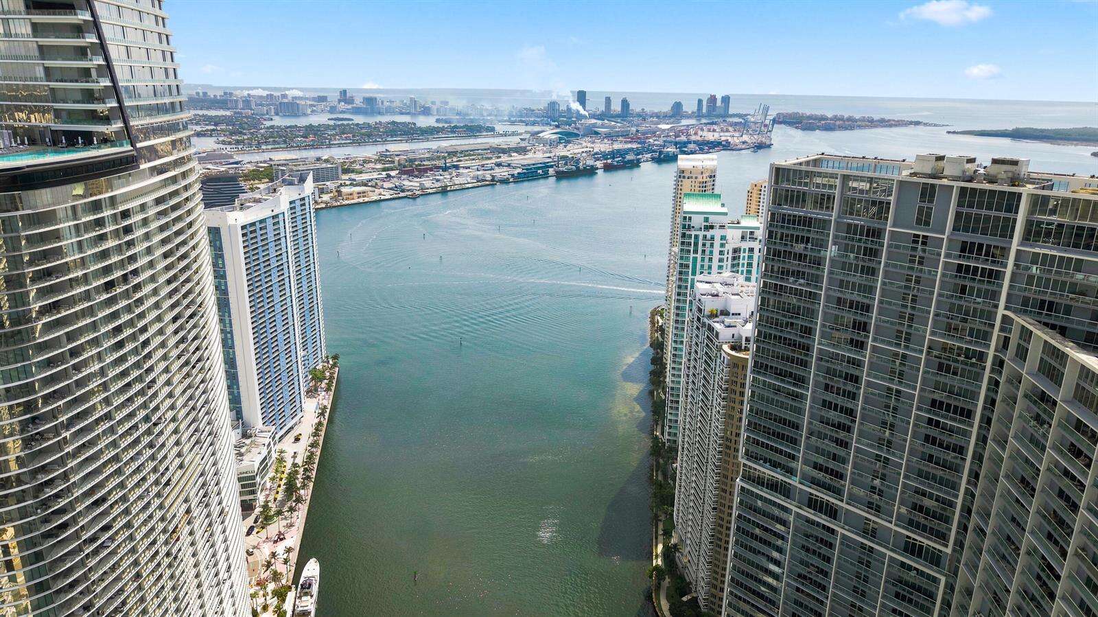 Icon Brickell 1 at 465 Brickell, Miami, FL 33131 - For Rent photo 27