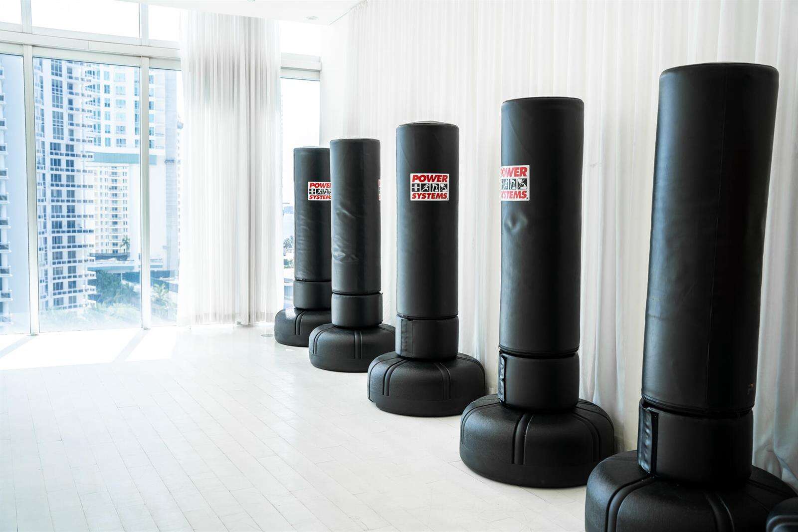 Icon Brickell 1 at 465 Brickell, Miami, FL 33131 - For Rent photo 69
