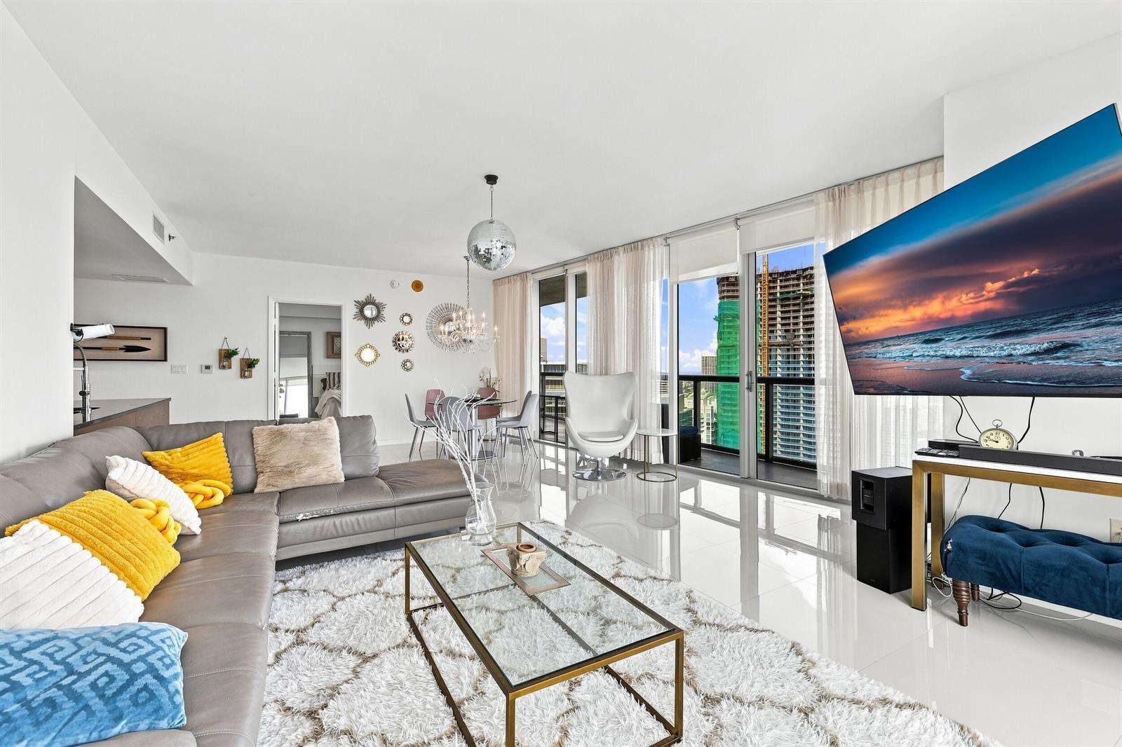 Icon Brickell 1 at 465 Brickell, Miami, FL 33131 - For Rent photo 9