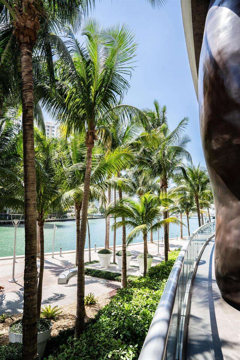 Icon Brickell 1 at 465 Brickell, Miami, FL 33131 - For Rent photo 82