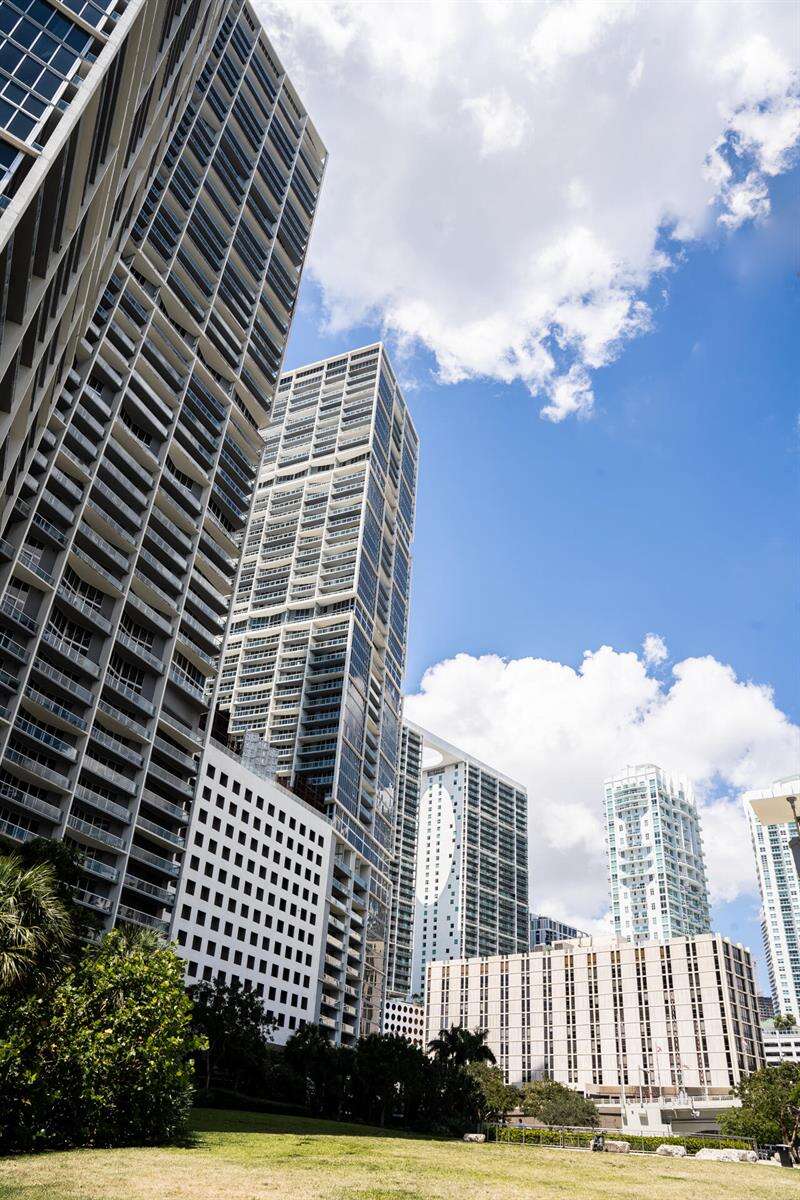 Icon Brickell 1 at 465 Brickell, Miami, FL 33131 - For Rent photo 85
