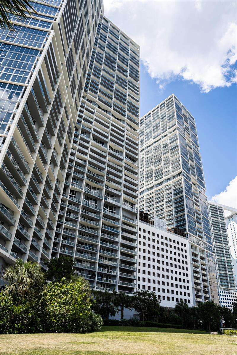 Icon Brickell 1 at 465 Brickell, Miami, FL 33131 - For Rent photo 86