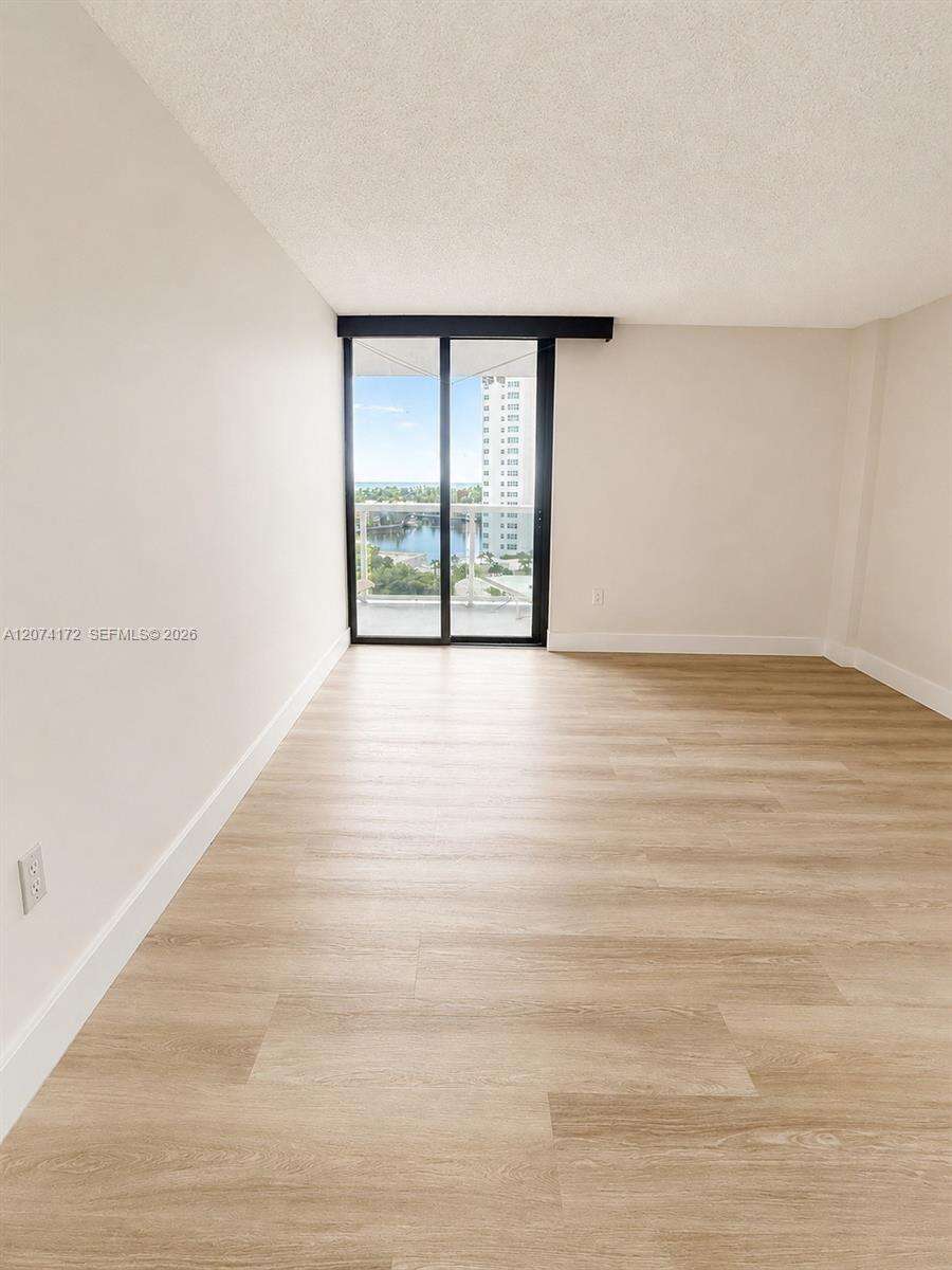 Waterview at 20505 Country Club Dr, Aventura, FL 33180 - For Rent photo 11