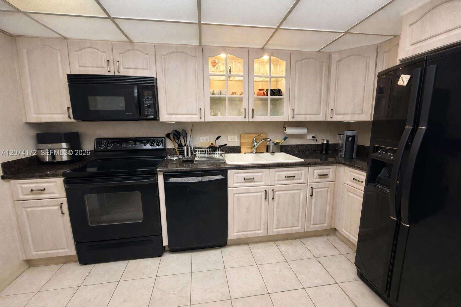 Waterview at 20505 Country Club Dr, Aventura, FL 33180 - For Rent photo 12