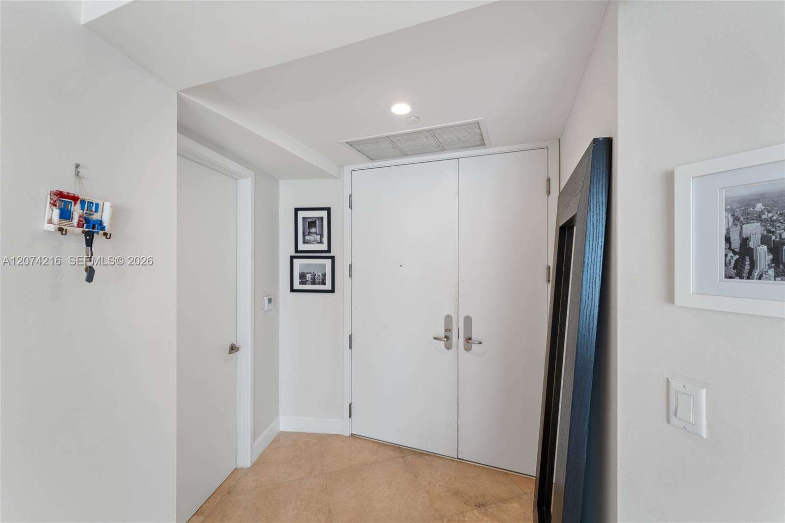 Carbonell at 901 Brickell Key Blvd, Miami, FL 33131 - For Rent photo 7