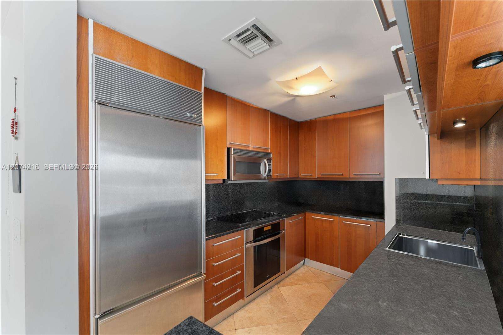 Carbonell at 901 Brickell Key Blvd, Miami, FL 33131 - For Rent photo 10