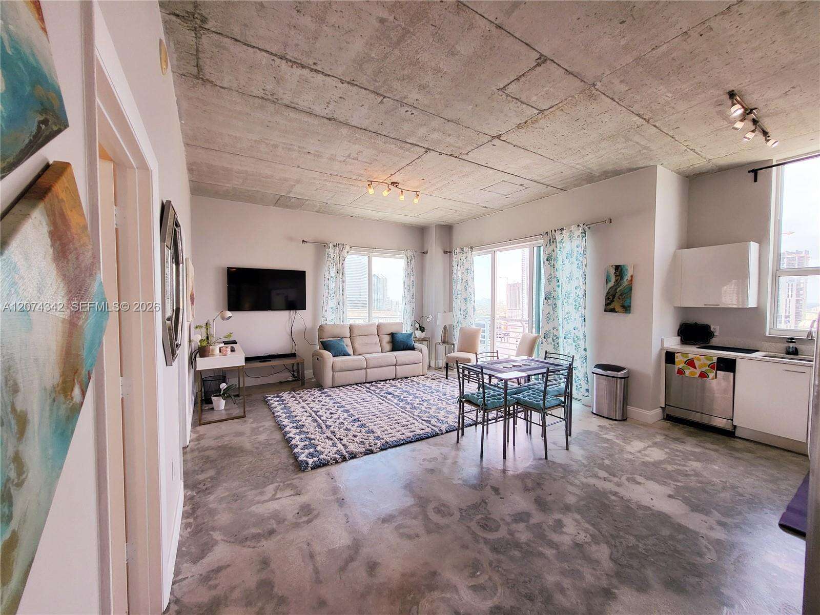 The Loft 2 at 133 2 Ave, Miami, FL 33132 - For Rent photo 13