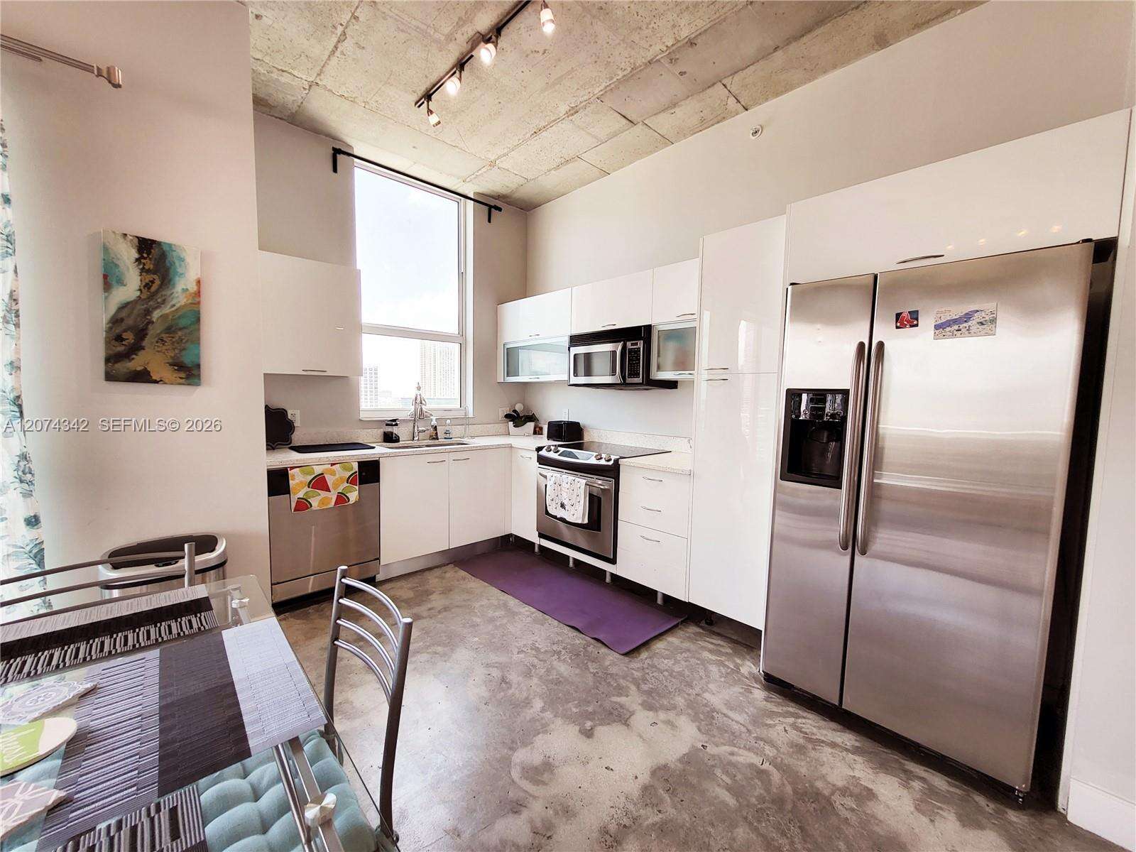 The Loft 2 at 133 2 Ave, Miami, FL 33132 - For Rent photo 16