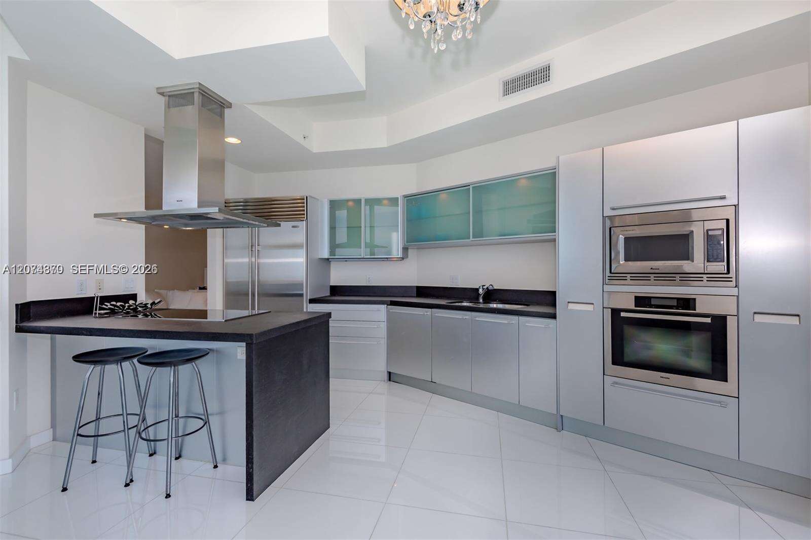 Trump Royale at 18201 Collins Ave, Sunny Isles Beach, FL 33160 - For Rent photo 9