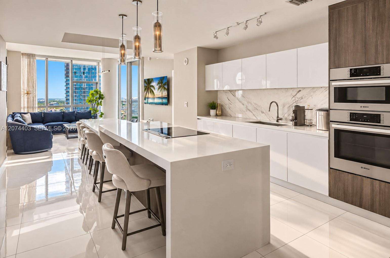 Paramount Miami Worldcenter at 851 1 Ave, Miami, FL 33132 - For Rent photo 2