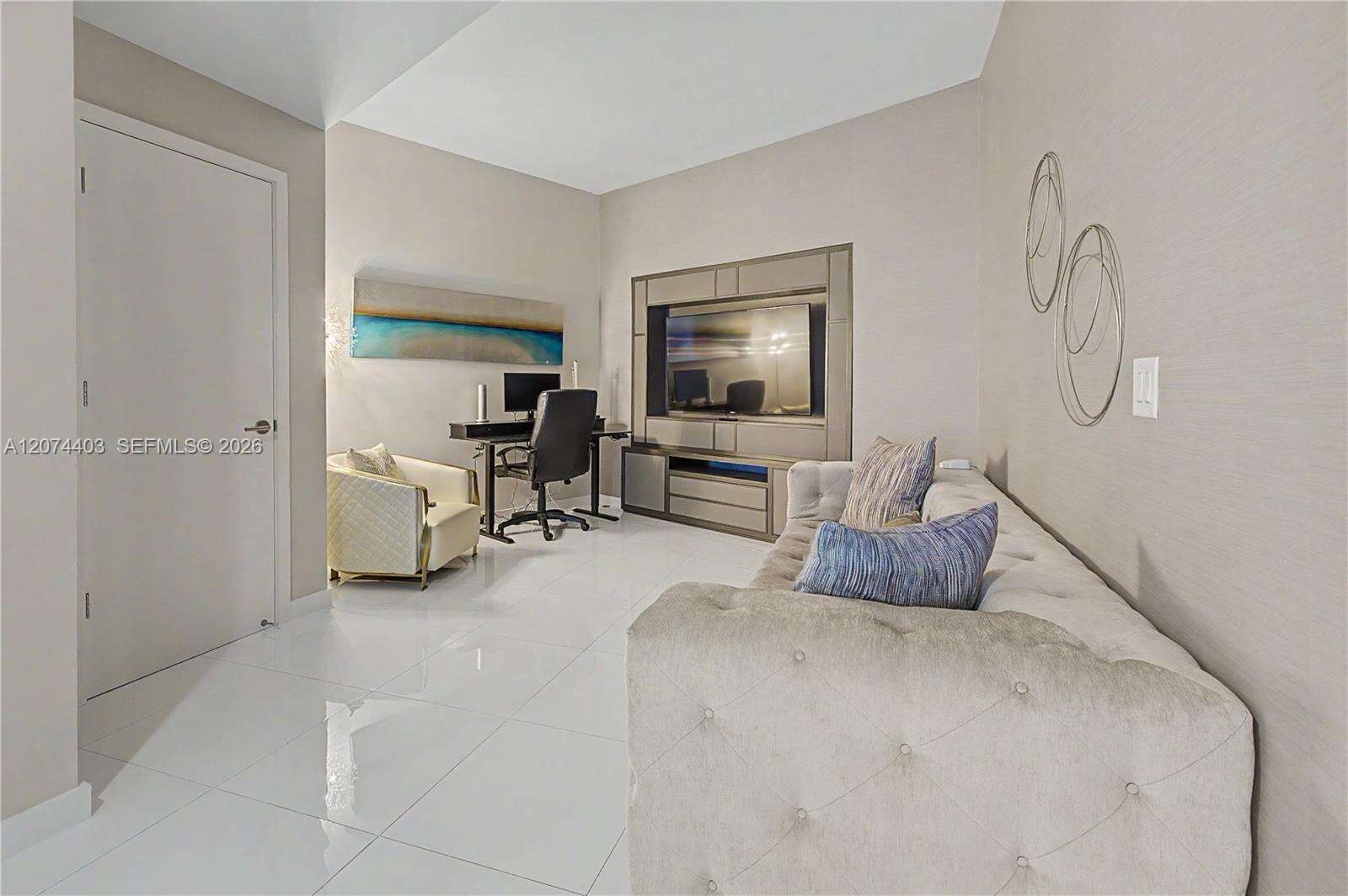 Paramount Miami Worldcenter at 851 1 Ave, Miami, FL 33132 - For Rent photo 24
