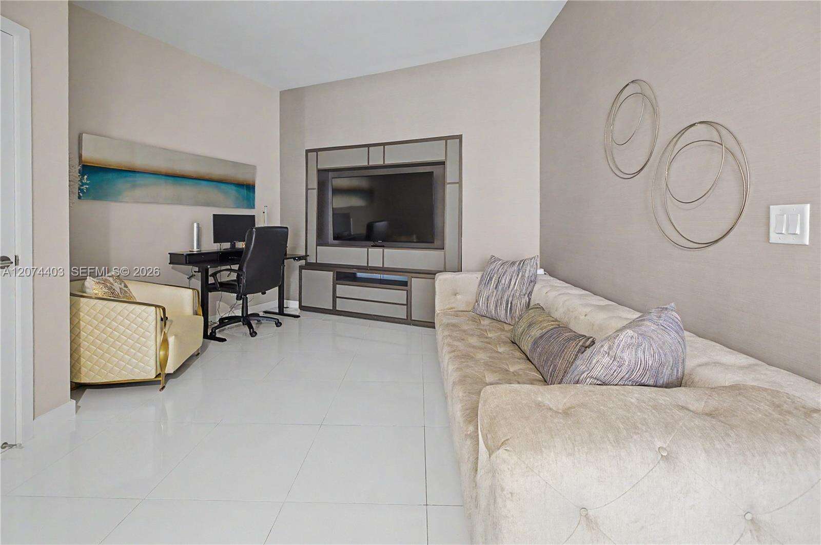 Paramount Miami Worldcenter at 851 1 Ave, Miami, FL 33132 - For Rent photo 25