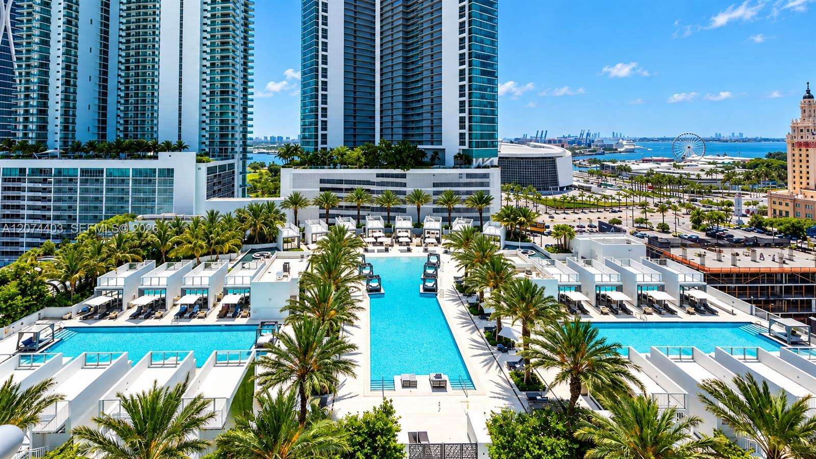Paramount Miami Worldcenter at 851 1 Ave, Miami, FL 33132 - For Rent photo 29