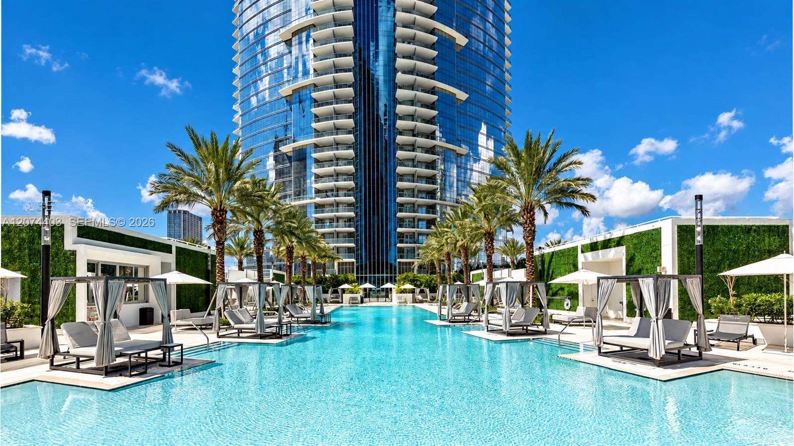 Paramount Miami Worldcenter at 851 1 Ave, Miami, FL 33132 - For Rent photo 30