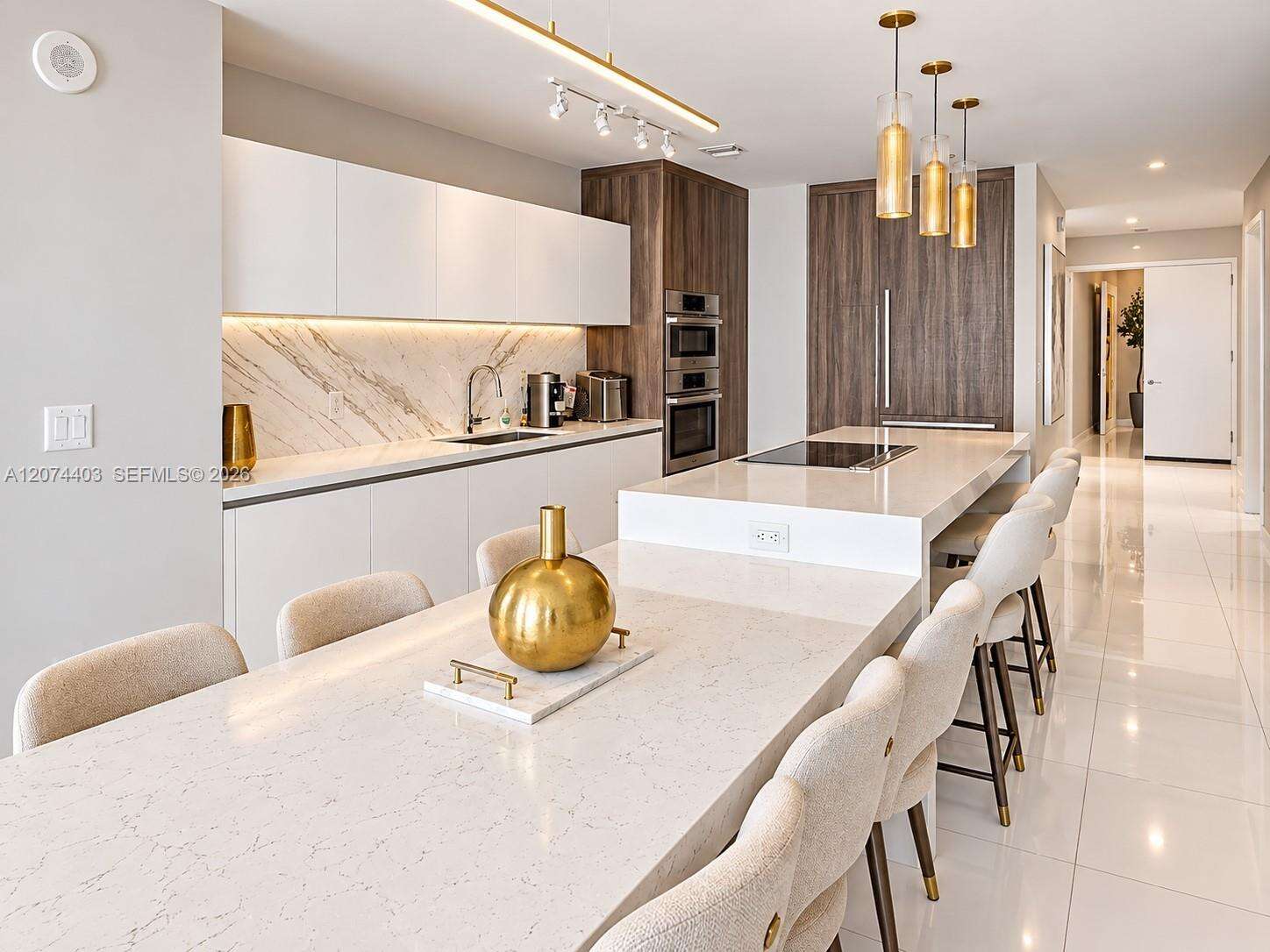 Paramount Miami Worldcenter at 851 1 Ave, Miami, FL 33132 - For Rent photo 4