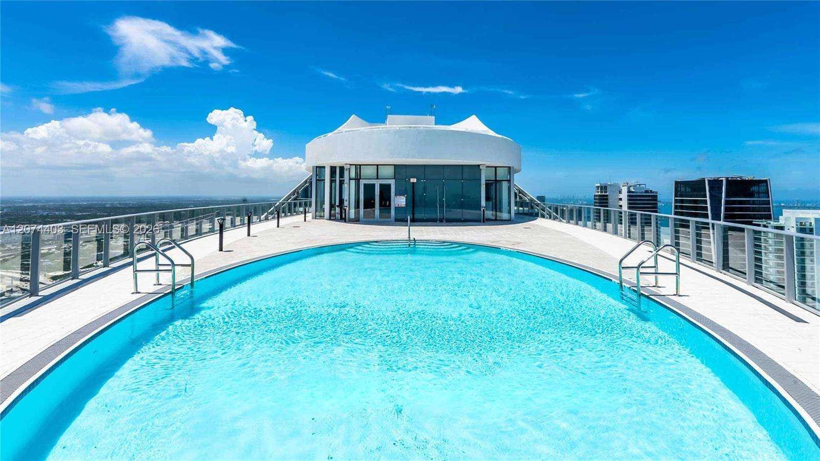 Paramount Miami Worldcenter at 851 1 Ave, Miami, FL 33132 - For Rent photo 32
