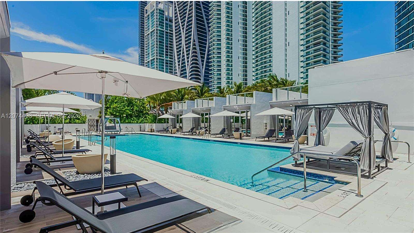Paramount Miami Worldcenter at 851 1 Ave, Miami, FL 33132 - For Rent photo 33