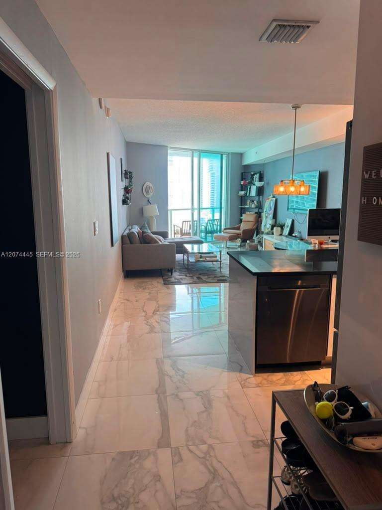 Quantum On The Bay at 1900 Bayshore Dr, Miami, FL 33132 - For Rent photo 11