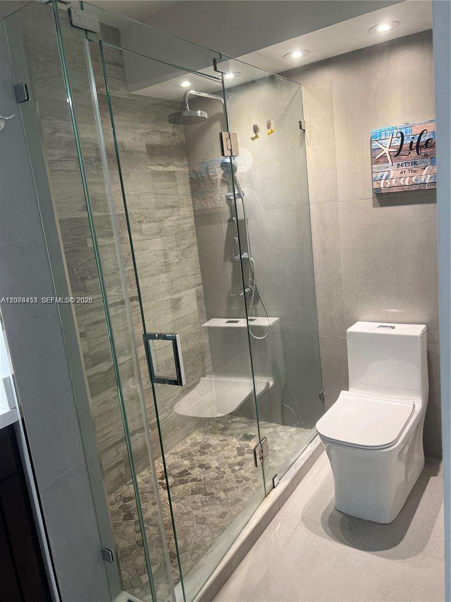 Maison Grande at 6039 Collins Ave, Miami Beach, FL 33140 - For Rent photo 13