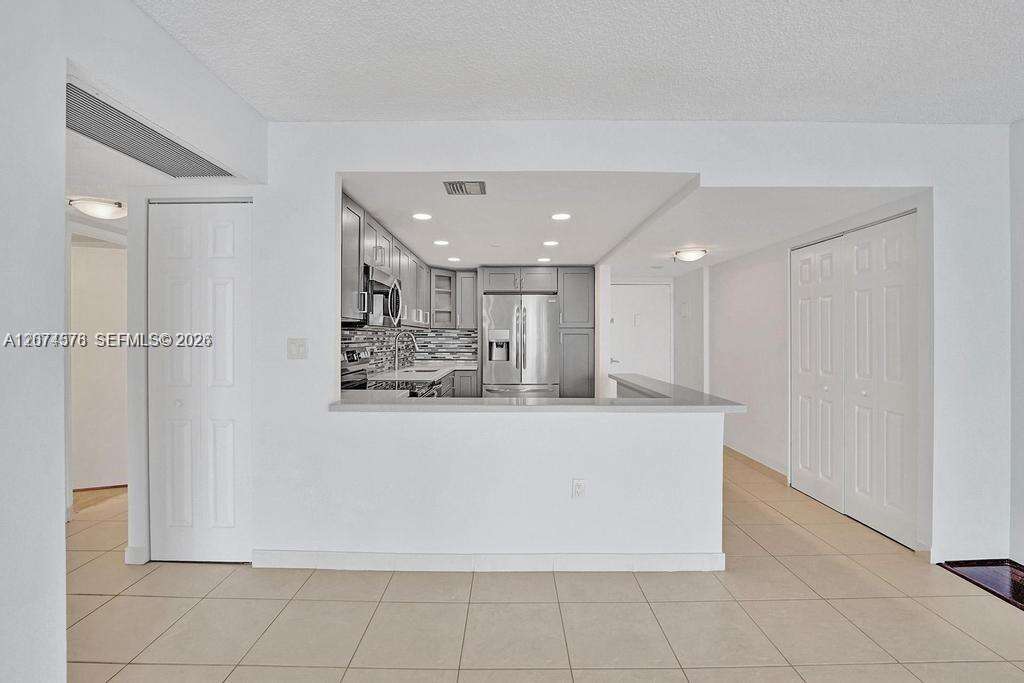 Waterview at 20505 Country Club Dr, Aventura, FL 33180 - For Rent photo 23