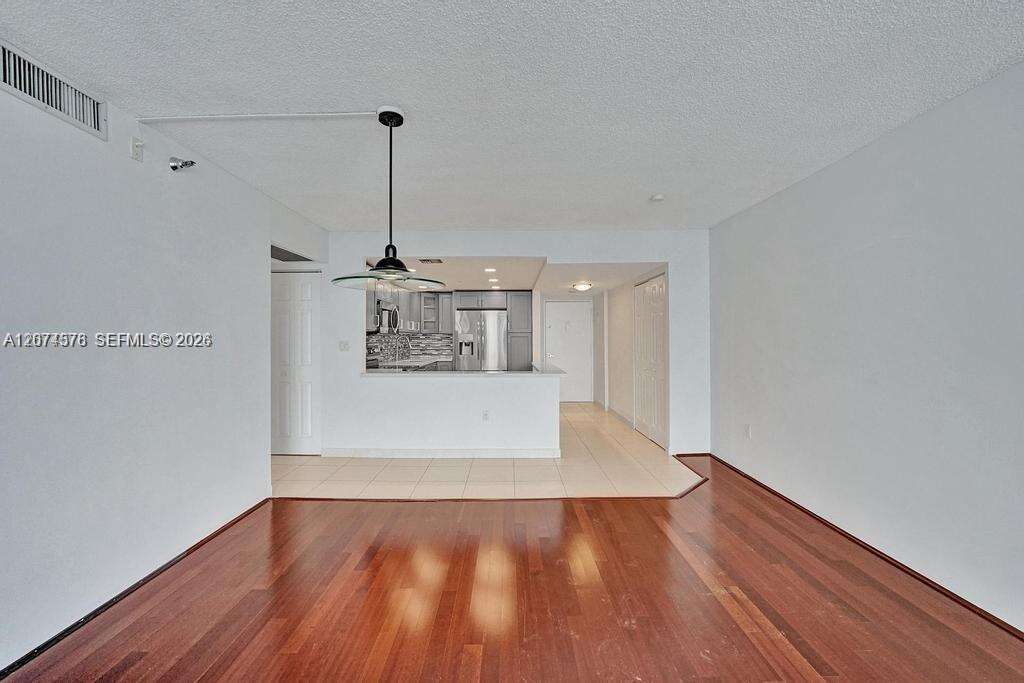 Waterview at 20505 Country Club Dr, Aventura, FL 33180 - For Rent photo 28