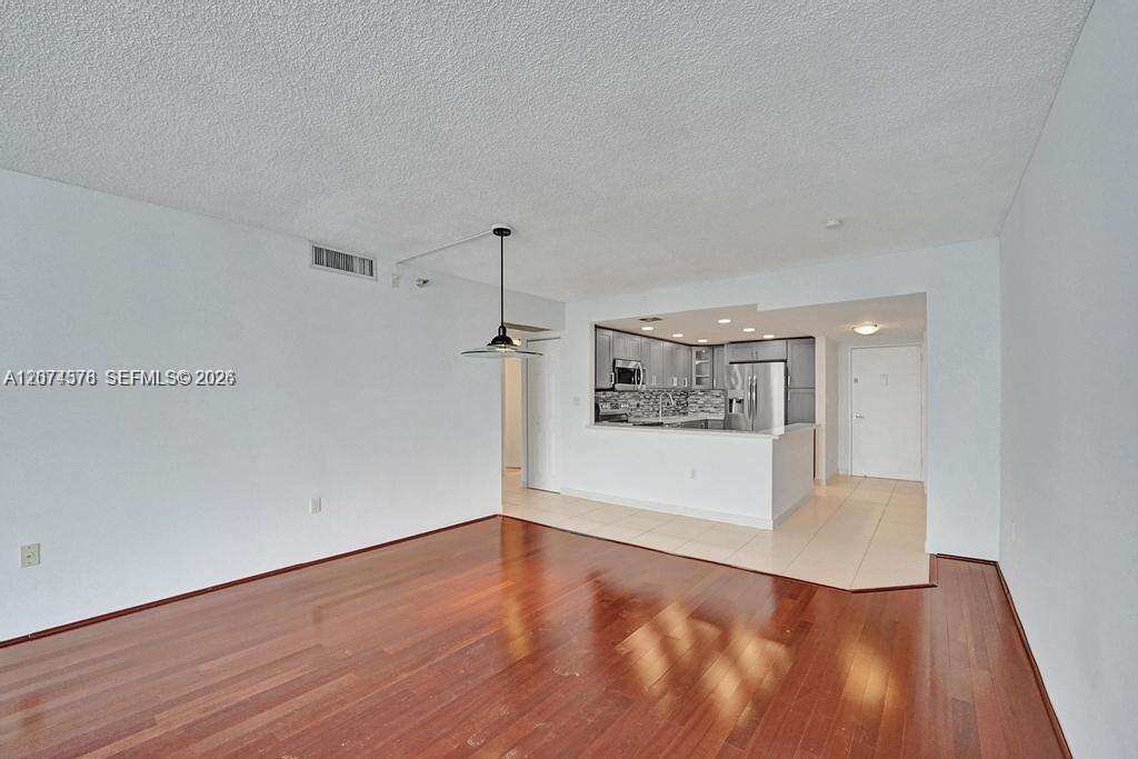 Waterview at 20505 Country Club Dr, Aventura, FL 33180 - For Rent photo 29