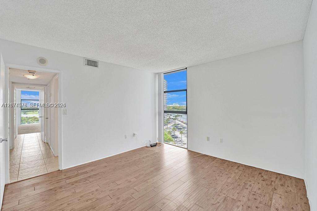 Waterview at 20505 Country Club Dr, Aventura, FL 33180 - For Rent photo 43