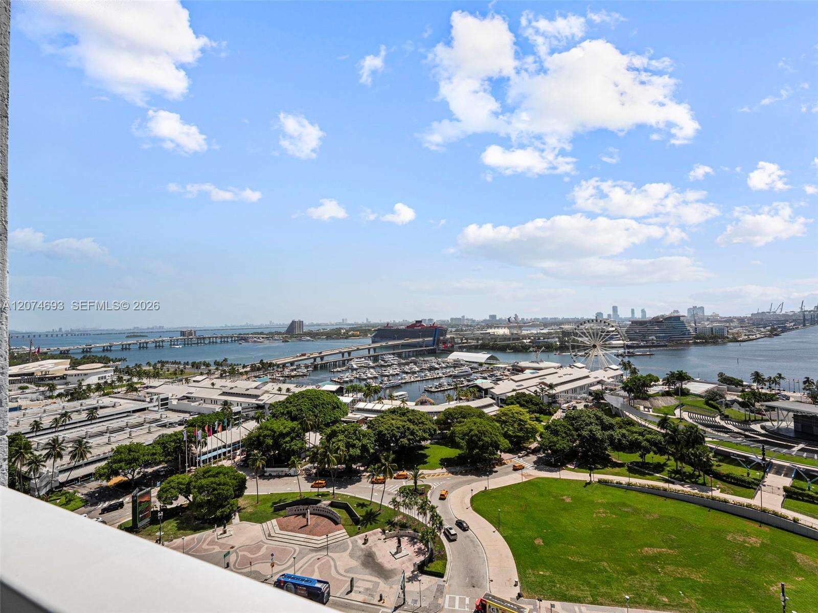 Vizcayne North at 244 Biscayne Blvd, Miami, FL 33132 - For Rent photo 35