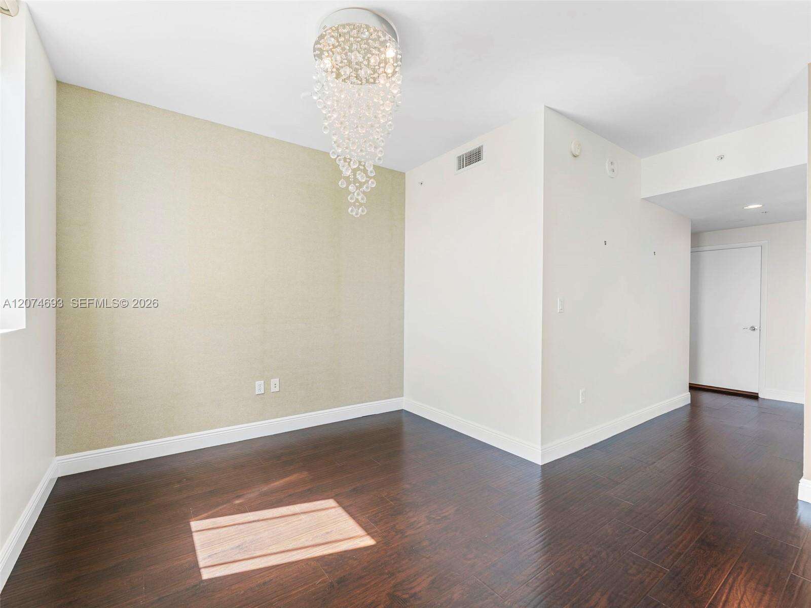 Vizcayne North at 244 Biscayne Blvd, Miami, FL 33132 - For Rent photo 6