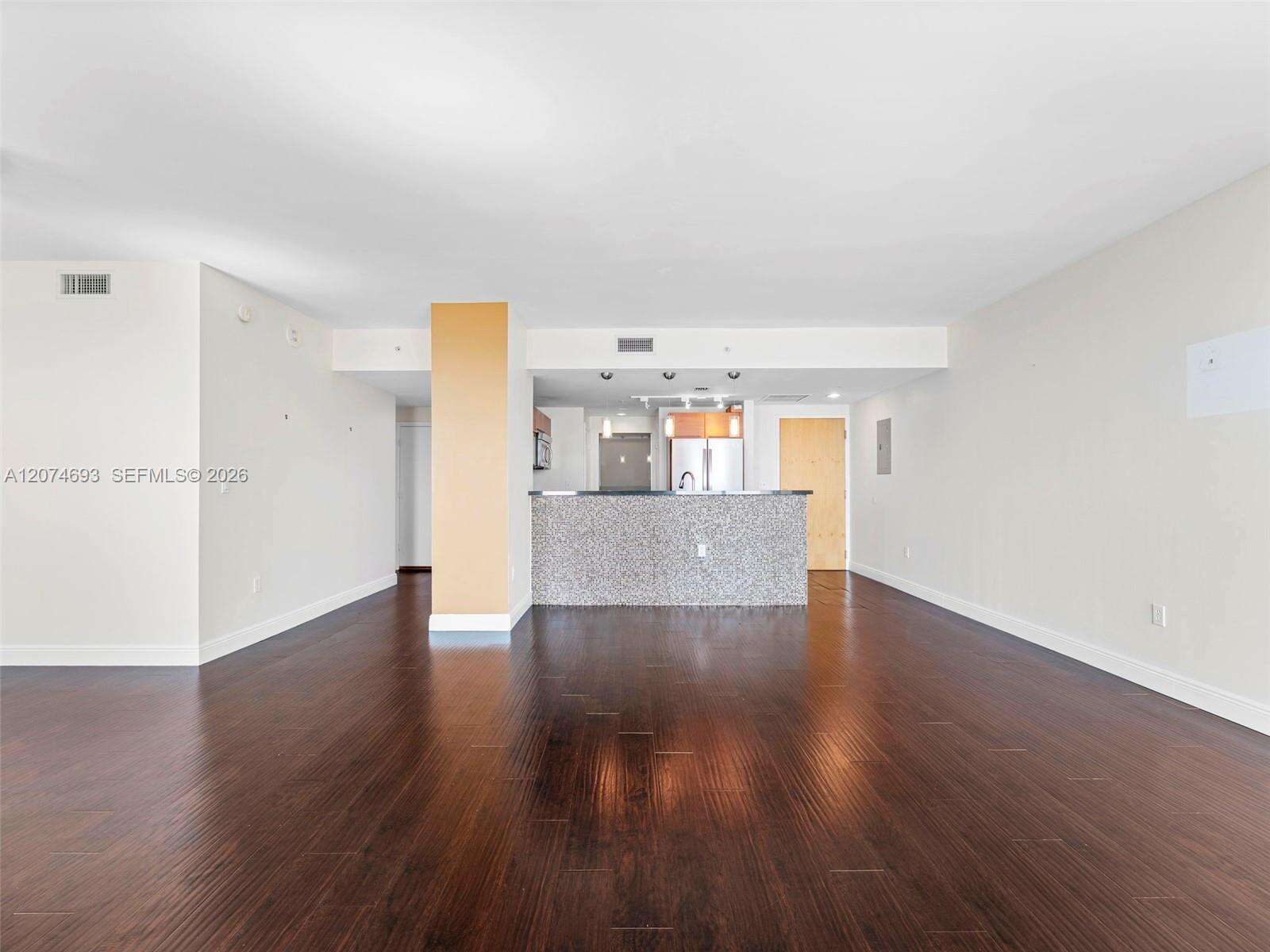 Vizcayne North at 244 Biscayne Blvd, Miami, FL 33132 - For Rent photo 8