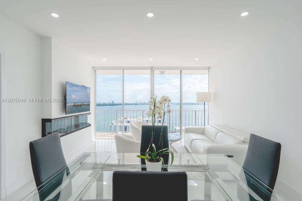 Grandview Palace at 7601 Treasure Dr, North Bay Village, FL 33141 - For Rent photo 17
